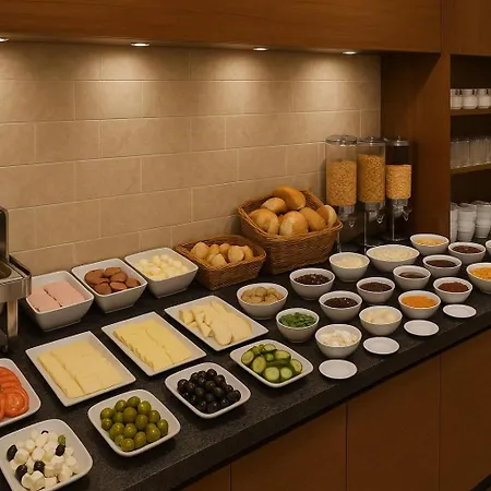 City Hotel Istanbul 호텔 *