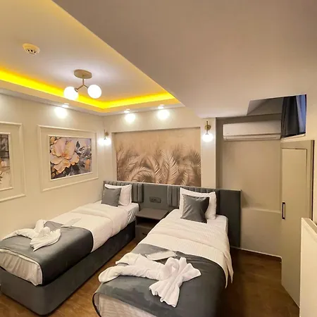 City Hotel Istanbul 호텔 *